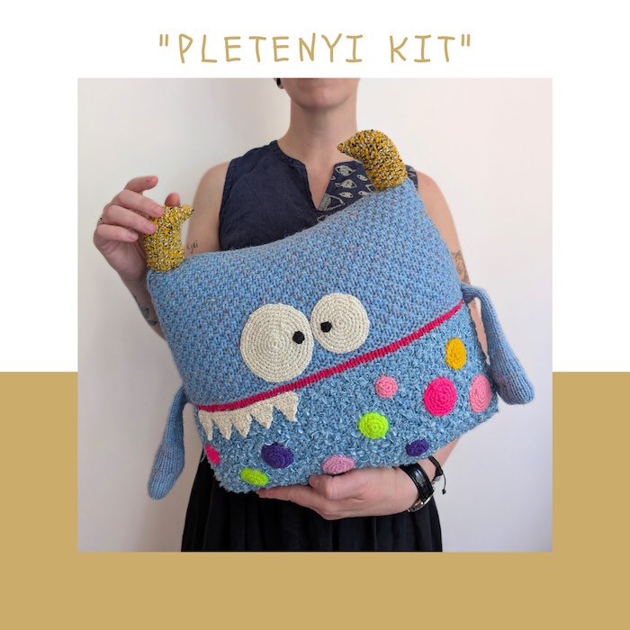 Синій монстр